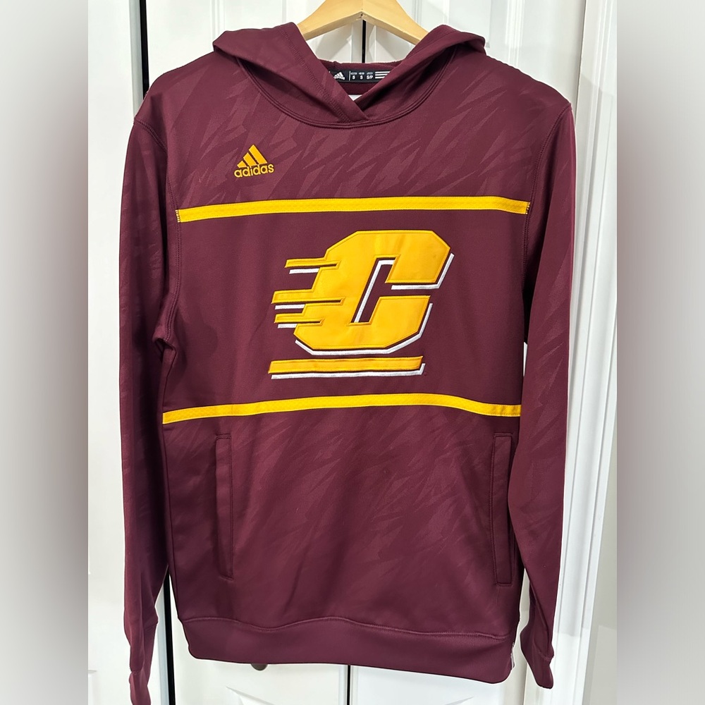 Adidas hoodie Central Michigan University maroon and gold size small